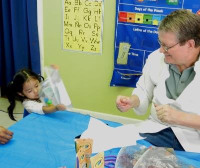 Dallas Family Law attorney, Thomas Goranson at the Bouncy Ball painting activity
